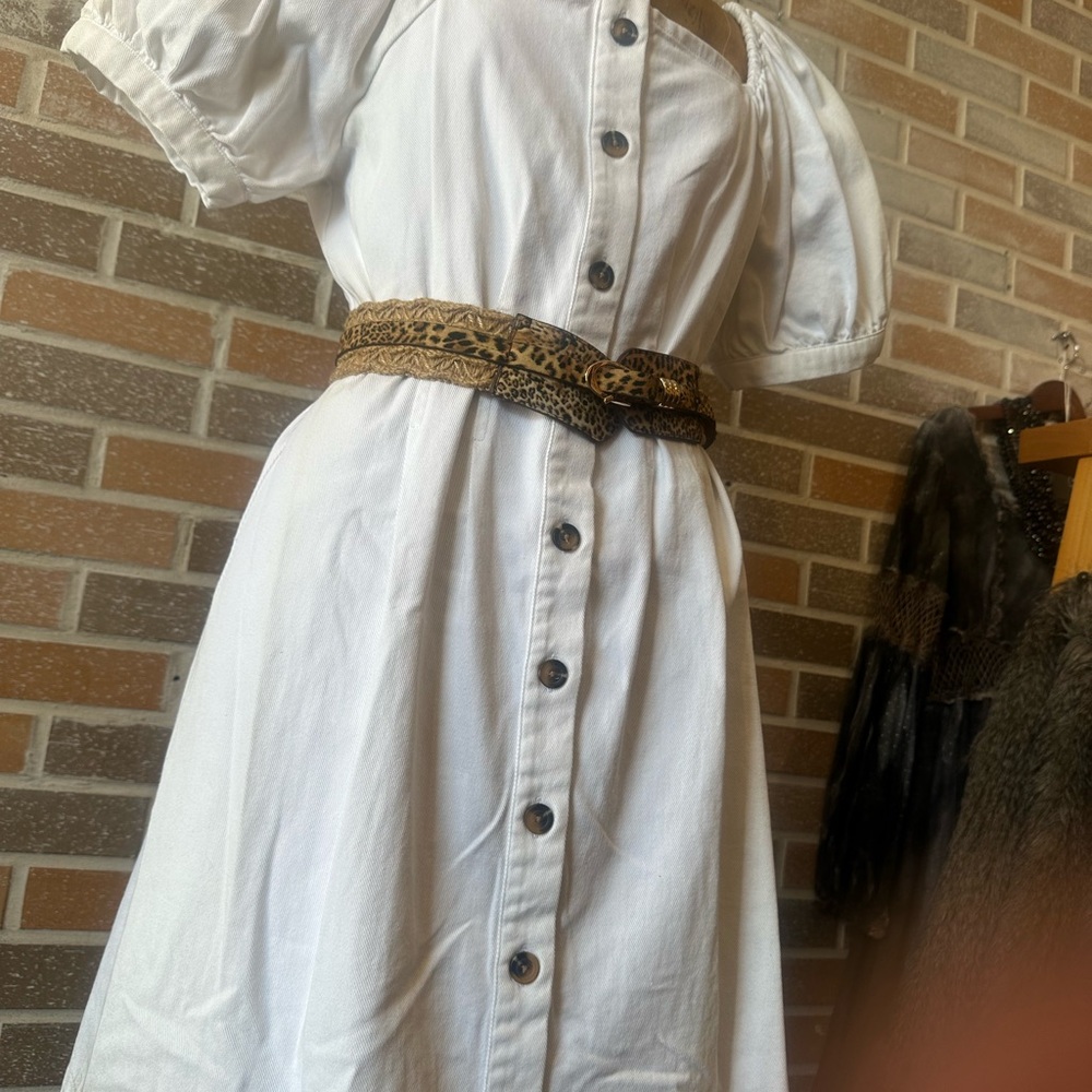 Dress - Picture 5 of 5